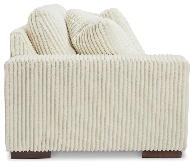 Lindyn Sectional with Chaise - Clarks Hardware - Iowa