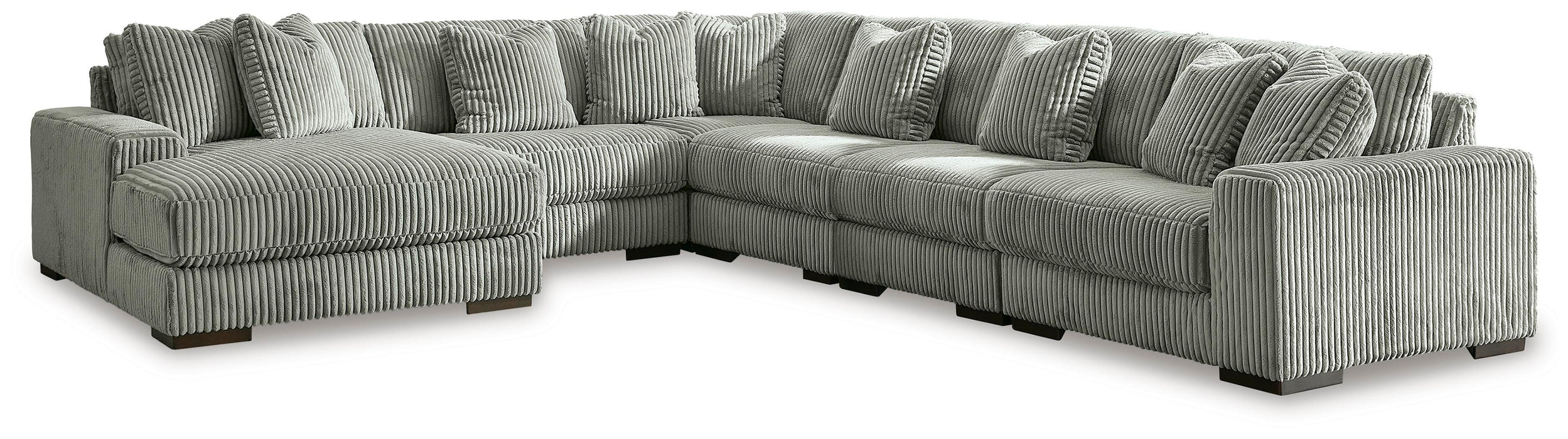 Lindyn Sectional with Chaise - Clarks Hardware - Iowa