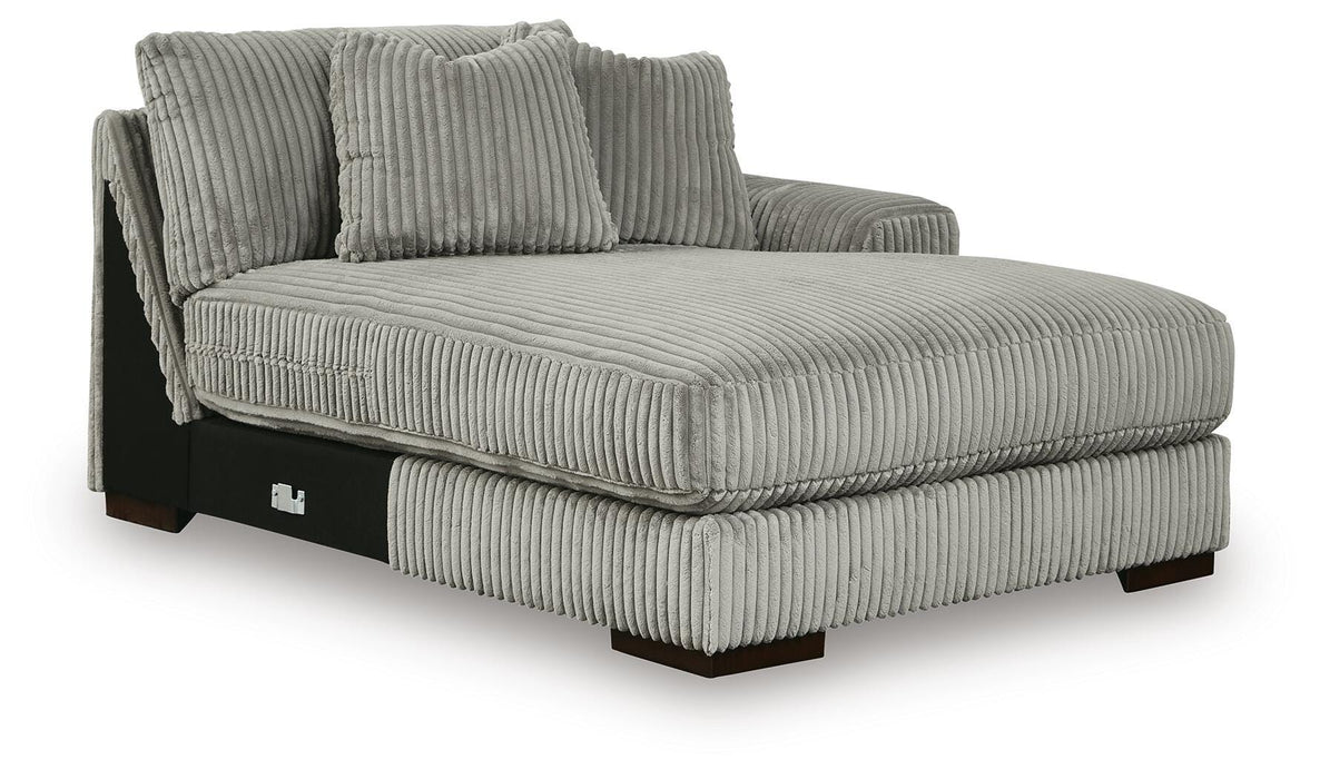 Lindyn Sectional with Chaise - Clarks Hardware - Iowa