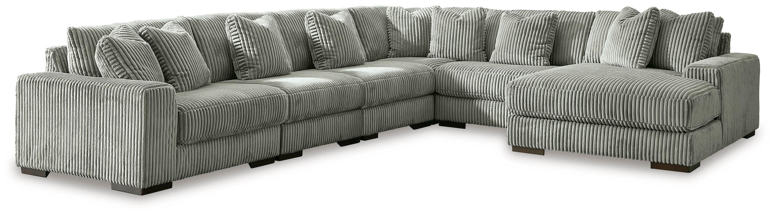 Lindyn Sectional with Chaise - Clarks Hardware - Iowa