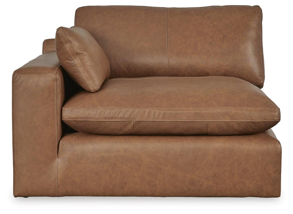 Emilia Sectional - Clarks Hardware - Iowa