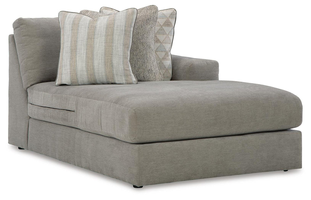 Avaliyah Sectional with Chaise - Clarks Hardware - Iowa