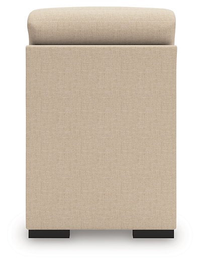 LadyMae Sectional with Chaise - Clarks Hardware - Iowa