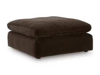 Maxton Heights Oversized Accent Ottoman - Clarks Hardware - Iowa