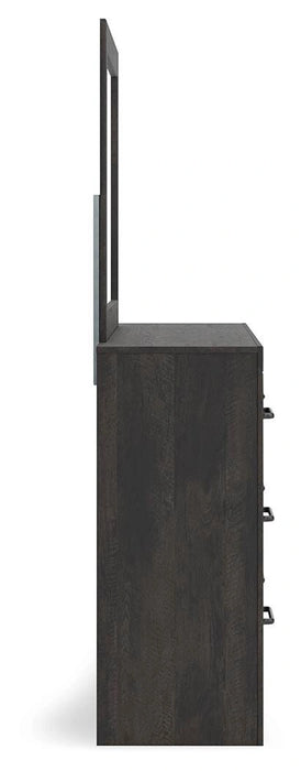 Delmorta Dresser