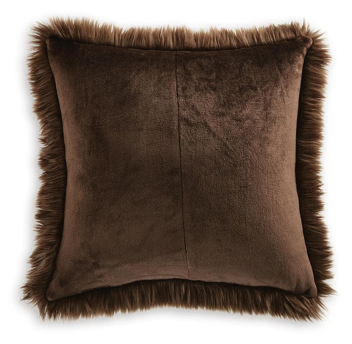 Bellethrone Pillow - Clarks Hardware - Iowa
