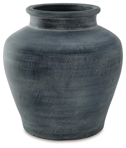 Meadie Vase - Clarks Hardware - Iowa