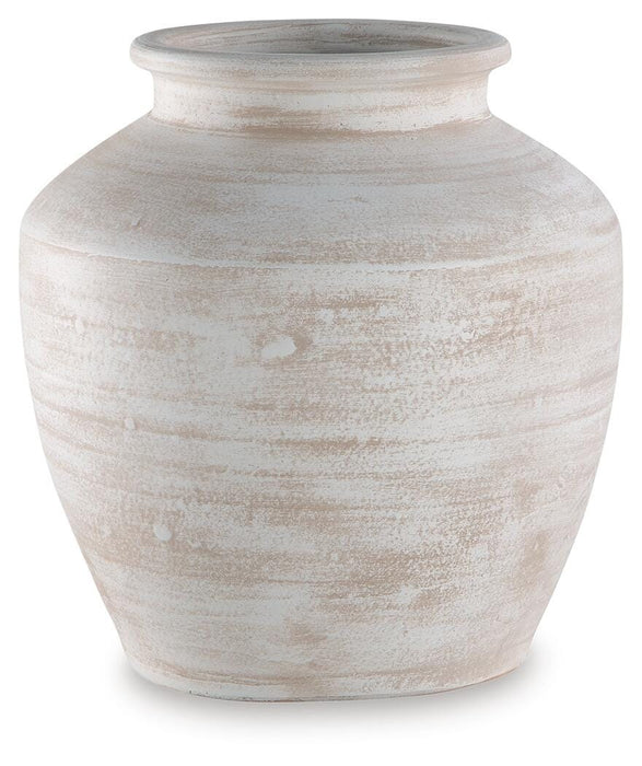 Meadie Vase - Clarks Hardware - Iowa