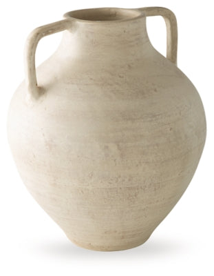 Justy Vase - Clarks Hardware - Iowa