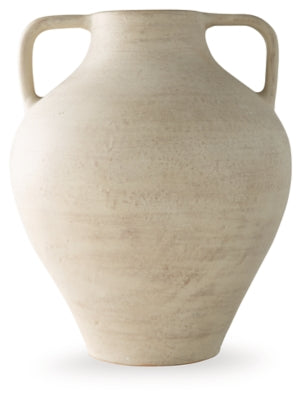 Justy Vase - Clarks Hardware - Iowa