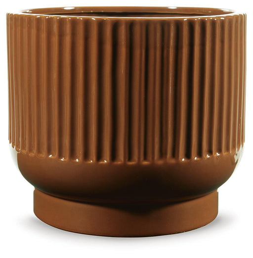 Avalyah Vase - Clarks Hardware - Iowa