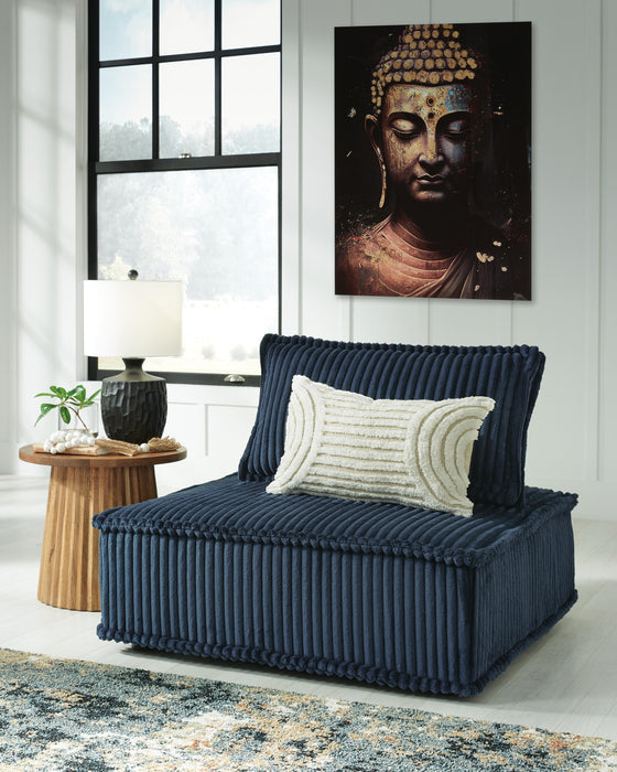 Bales Accent Chair - Clarks Hardware - Iowa