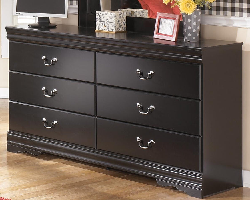 Huey Vineyard Dresser - Clarks Hardware - Iowa
