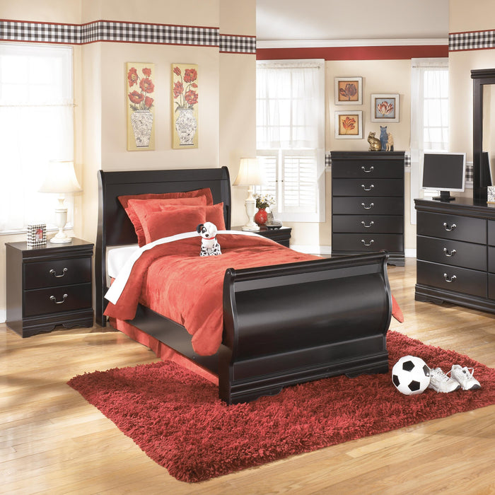 Huey Vineyard Dresser and Mirror - Clarks Hardware - Iowa