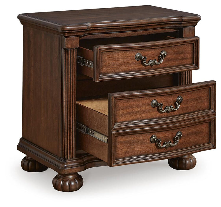 Lavinton Bedroom Set - Clarks Hardware - Iowa
