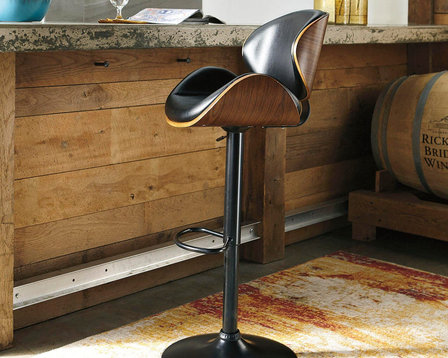 Bellatier Adjustable Height Bar Stool - Clarks Hardware - Iowa
