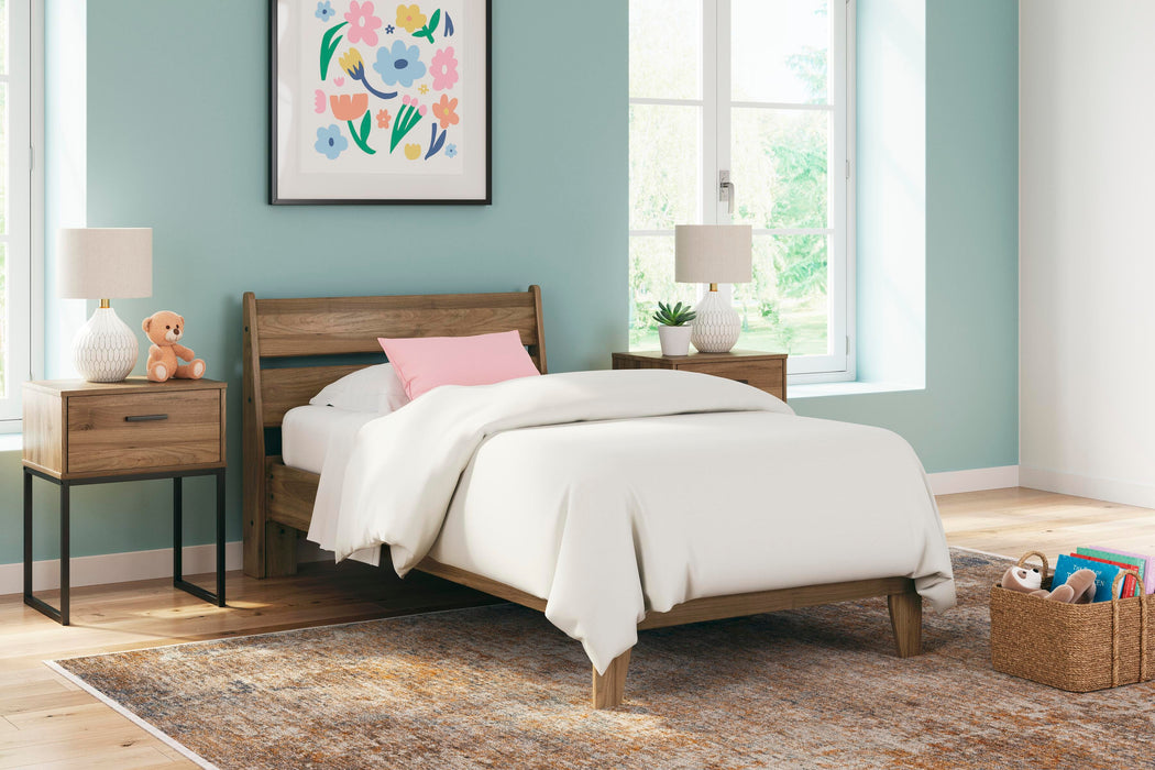 Deanlow Bed - Clarks Hardware - Iowa