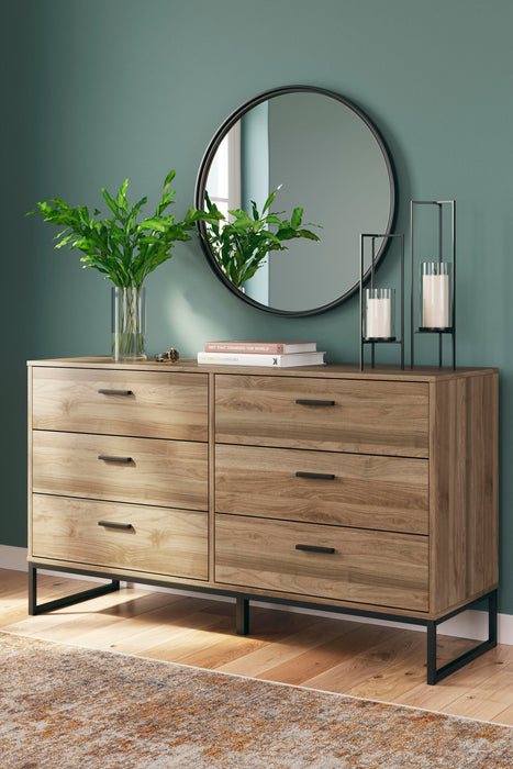 Deanlow Bedroom Package - Clarks Hardware - Iowa