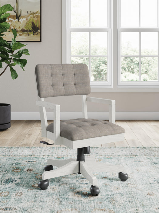 Robbinsdale Home Office Desk Chair - Clarks Hardware - Iowa