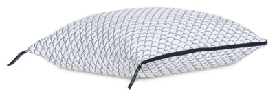 DreamCloudTM Classic / Pillow (Set of 4) - Clarks Hardware - Iowa